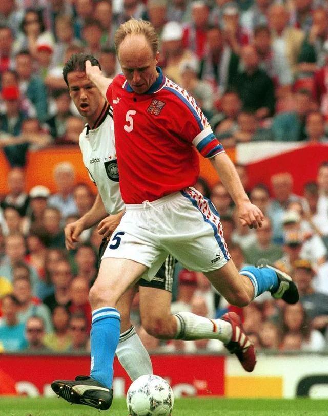 捷克队以强大实力赢得对阵爱沙尼亚队的胜利的简单介绍 捷克队以强大实力赢得对阵爱沙尼亚队的胜利的简单介绍