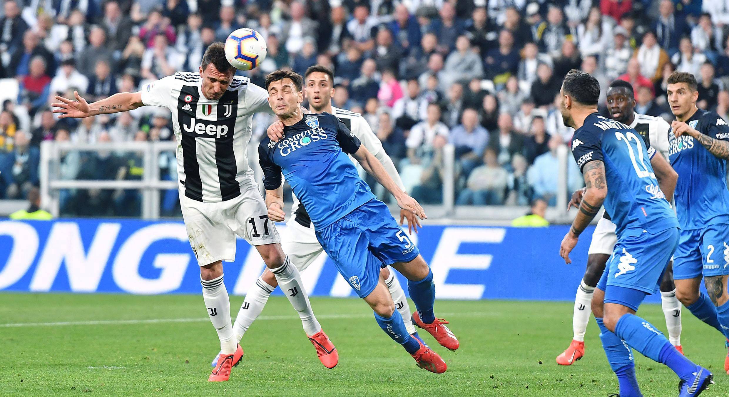 决胜时刻：拜仁慕尼黑对阵尤文图斯的简单介绍