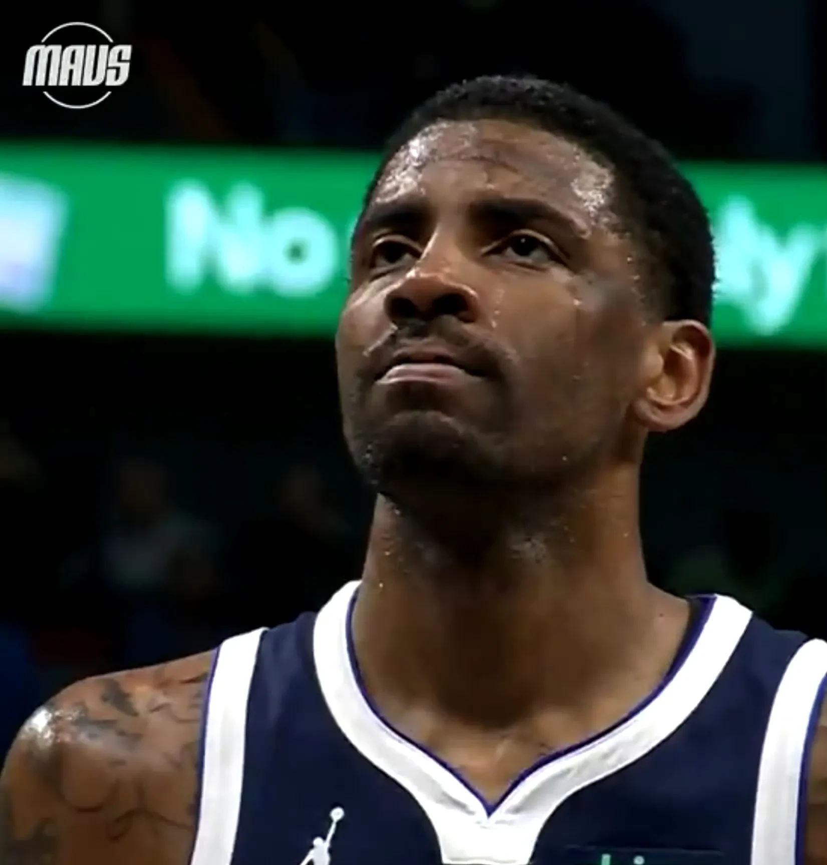 老鹰官方公布新规,欧文引发争议,狂砍50分球迷热议! 老鹰官方公布新规,欧文引发争议,狂砍50分球迷热议!